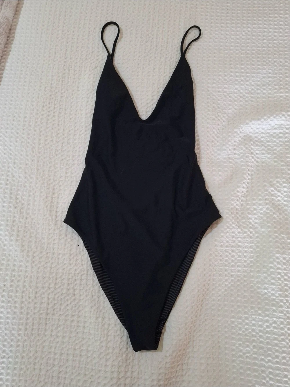 ACACIA SWIM🖤 - Picture 1 of 3